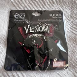 2024 D23 Expo Disney EXCLUSIVE BoxLunch MARVEL VENOM TRIANGLE PORTRAIT ENAMEL PIN