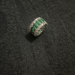 Diamond and emerald Eternity ring size 6 1/4 brand new