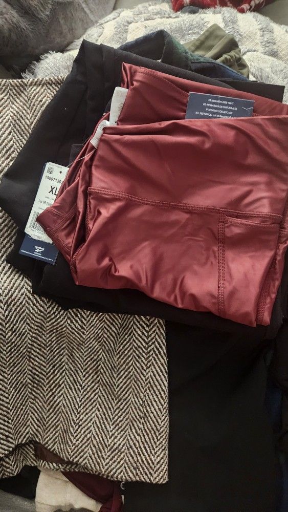 Women's clothes Sz L