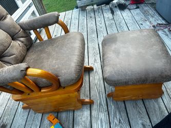 Glider Rocking Chair with Ottoman