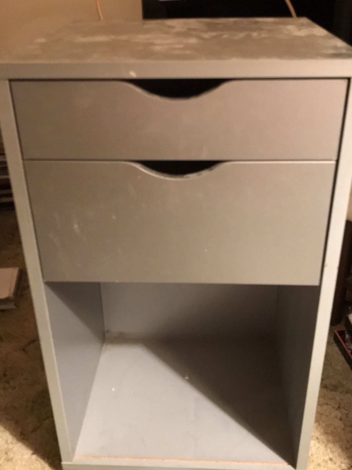 Small swivel Table Front shelves Rear Magazine Rack