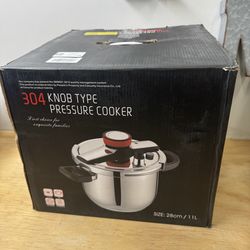 304  PRESSURE COOKER 28 CM 11 L