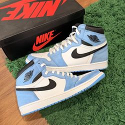 Jordan 1 High – University Blue / Black / White – 12M – PreOwned