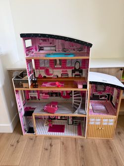 Children’s Dollhouse