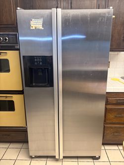 JennAir side-by-side refrigerator 36 inches wide