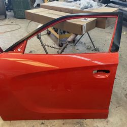15,2022 DODGE CHARGER DRIVER SIDE DOOR 