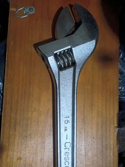 FIFTEEN INCH CRESCENT WRENCH