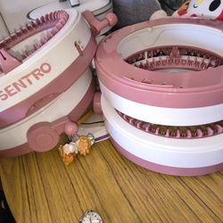 Sentro Knitting Machine
