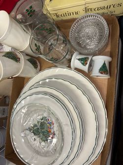 Christmas Holiday Dinnerware and Glassware Set