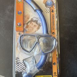 New Snorkel And Goggles