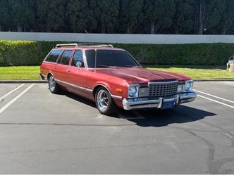1978 Plymouth Volare (updated pics)