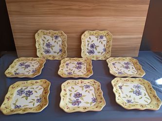 Set of 8 CAPRIWARE HAND PAINTED STONEWARE 8.5" x 8.5" SALAD/ DESSERT PLATES