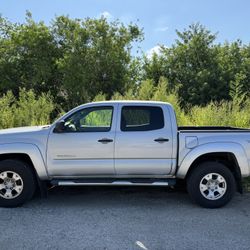 2011 TOYOTA TACOMA PRE RUNNER 4.0L V6 LOCKING REAR DIFF *ONLY 144K FL  *ONLY 144,000 MILES  *TWO OWNER  *CLEAN FLORIDA TITLE  WARRANTY AVAILABLE  4 NE