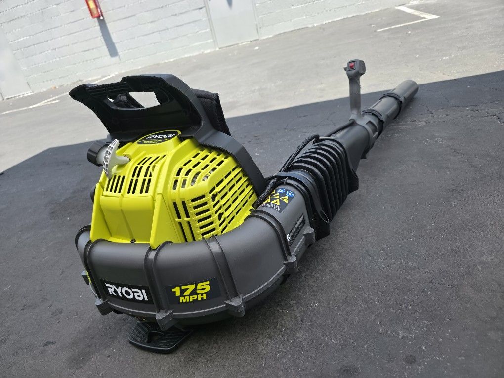 Gas Backpack Leaf Blower