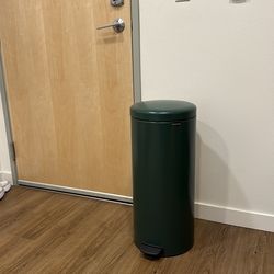 Brabantia Trash Can