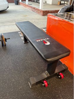 titan fitness flat bench