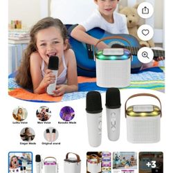 🎤 New White Wireless Karaoke Speaker System with 2 Microphones *Pick-up In Great Bridge*