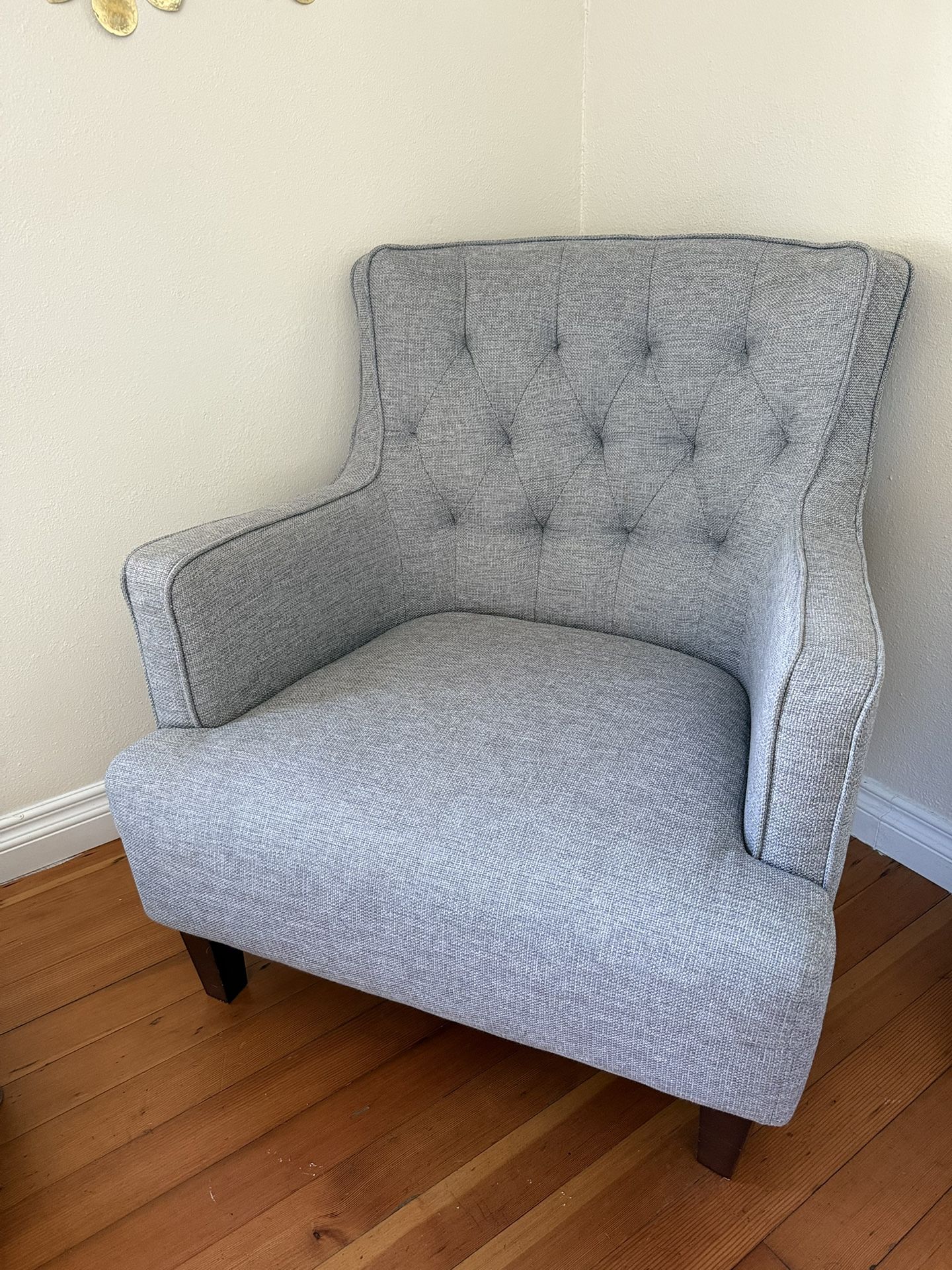 Gray Tufted Accent Chair