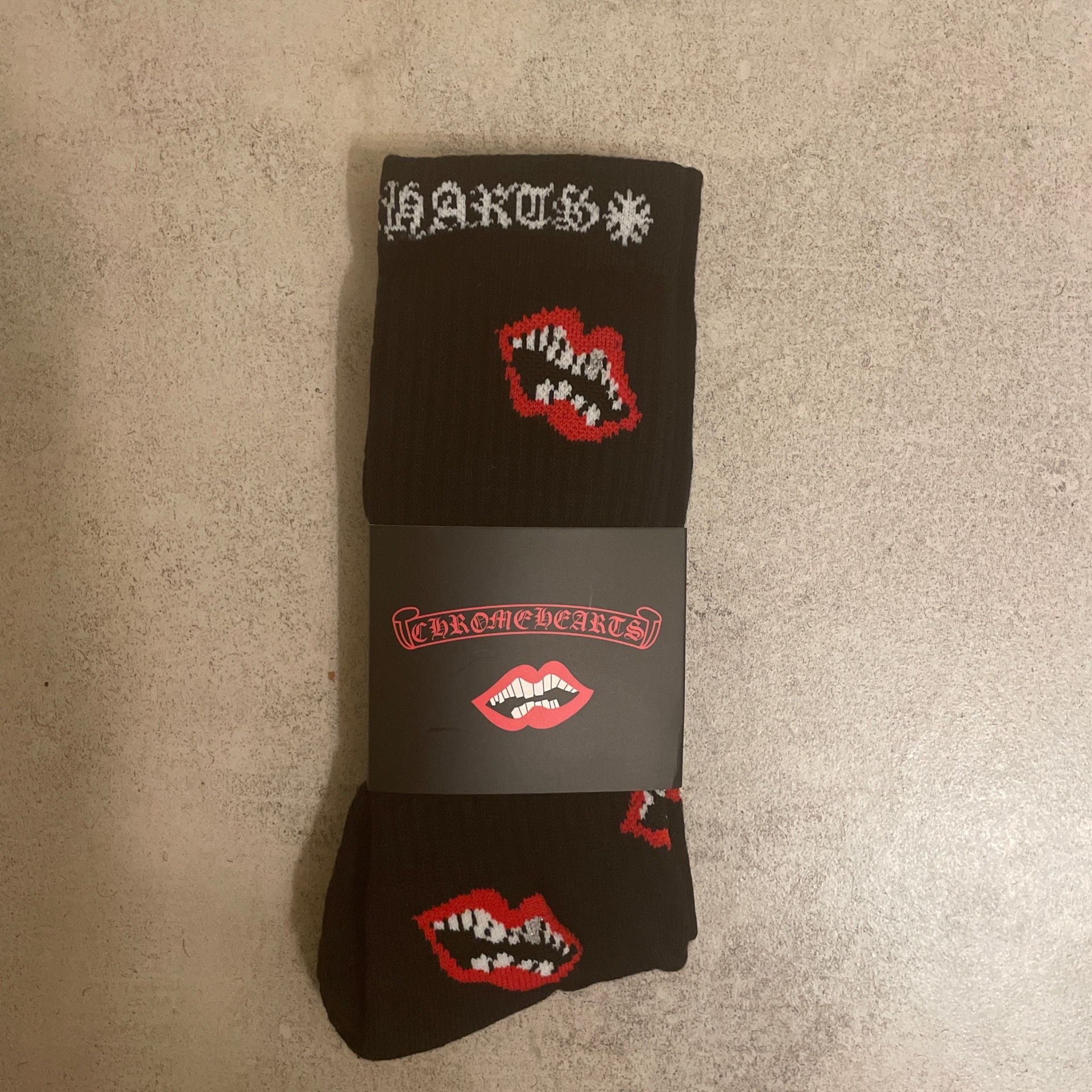 black chrome heart socks