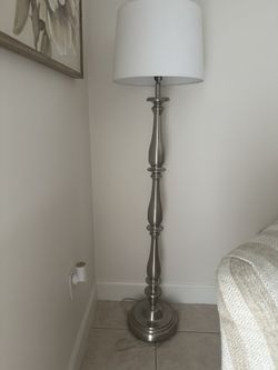 Corner floor LAMP
