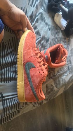 Nike sb dunk low “burnt sunrise”