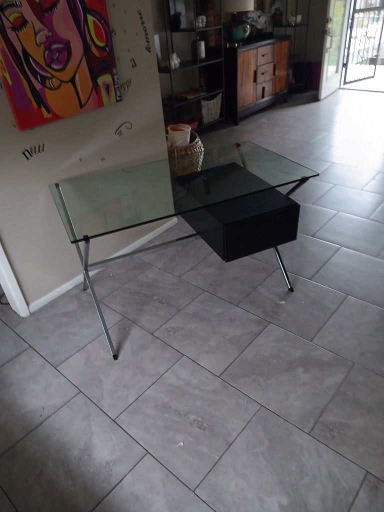 Knoll Table Desk Glass top Two Sided Office equipment & Supplies