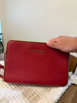 Michael Kors purse