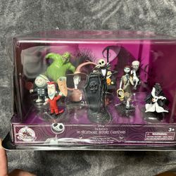 Disney’s Nightmare Before Christmas Deluxe Figurine Set 