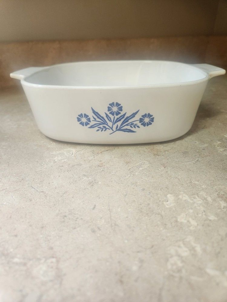 Vintage Corning Ware Blue Cornflower A-2-B 2 Quart Ceramic Dish