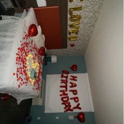 Room Decoration-Columbus, OH