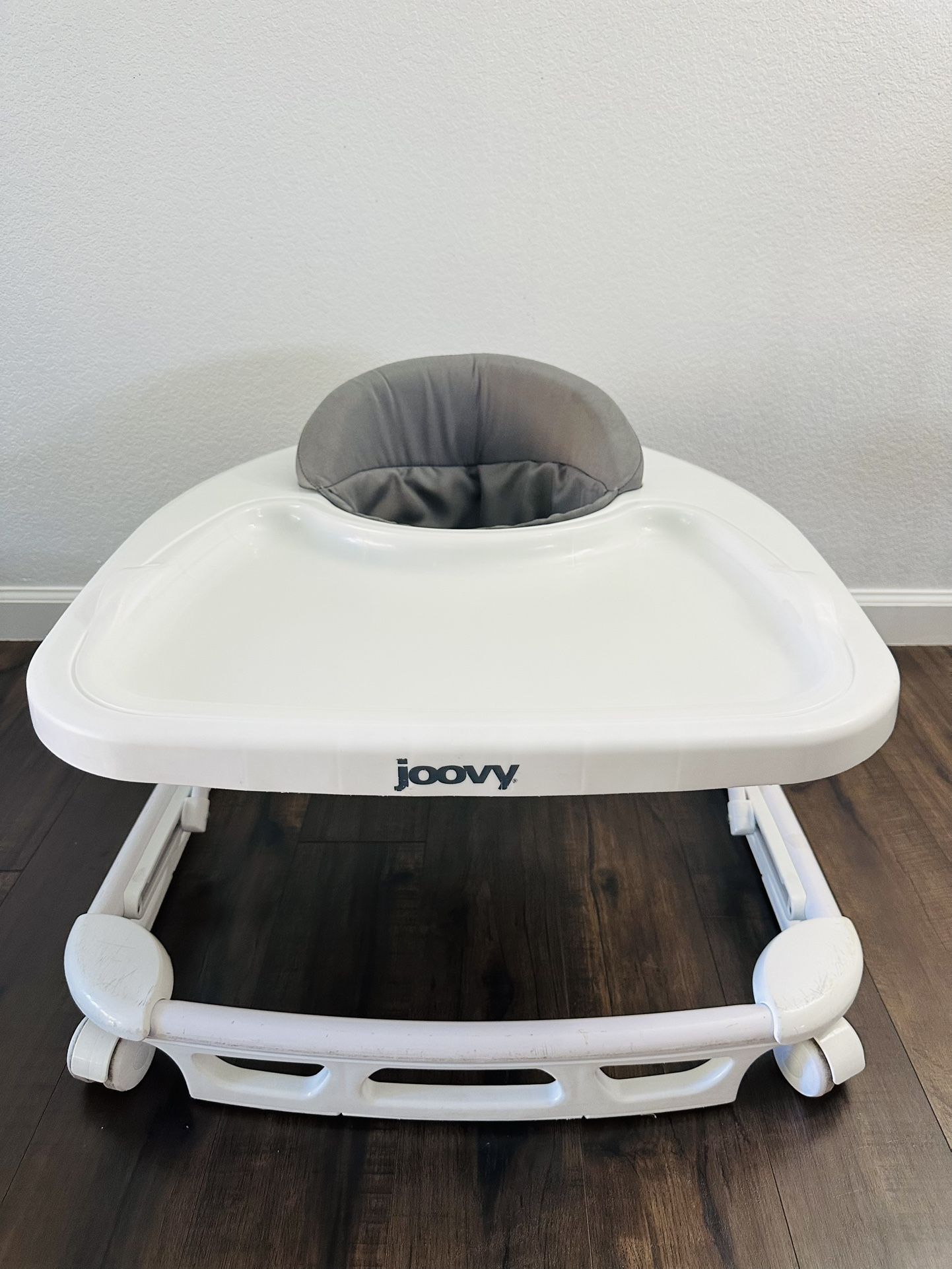 Joovy Walker