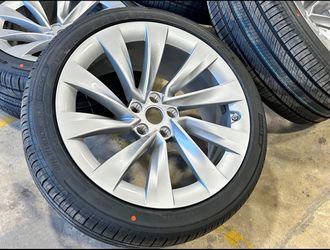 20” 2025 Tesla Model Y Juniper wheels Hankook EVO AS 255/40r20 Tires With Sensors BRAND NEW