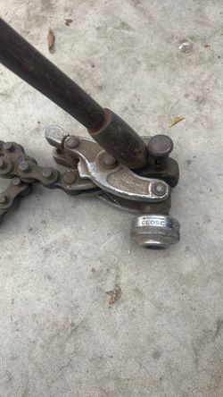 Rigid snap cutter