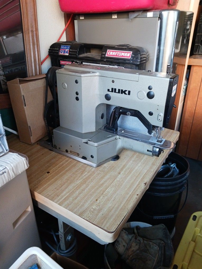 Commercial Grade Sewing Machine
