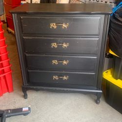 Mind Century 4 Drawer Dresser Wirh Brass Fittings FREE