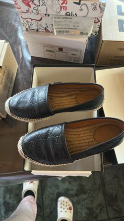 Gucci flats