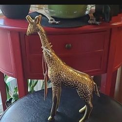Beautiful Brass Giraffe Statue Home Decor (12" Tall)