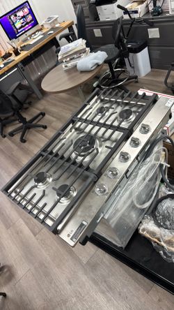 LG 36 in. Smart Gas Cooktop in Stainless  CBGJ3627S Steel with 5 Burners and EasyClean