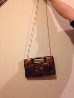 NEW Guess purse!!