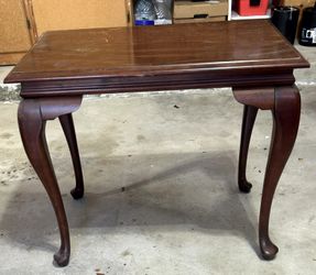 Queen Anne Table - Solid Cherry