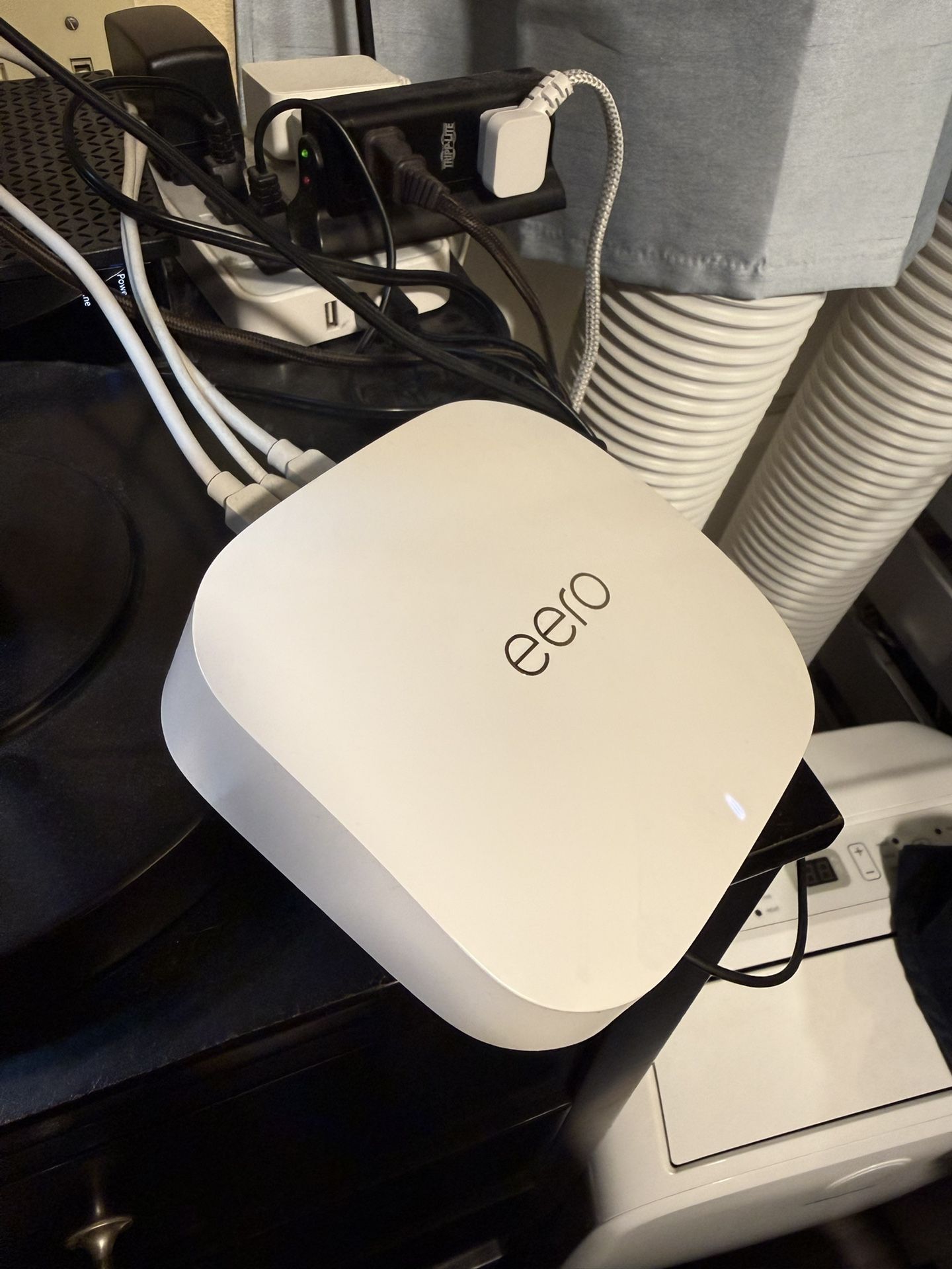 Eero Pro 6E Wi-Fi Internet Router 