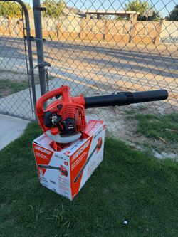 ECHO
170 MPH 453 CFM 25.4 cc Gas 2-Stroke Handheld Leaf Blower