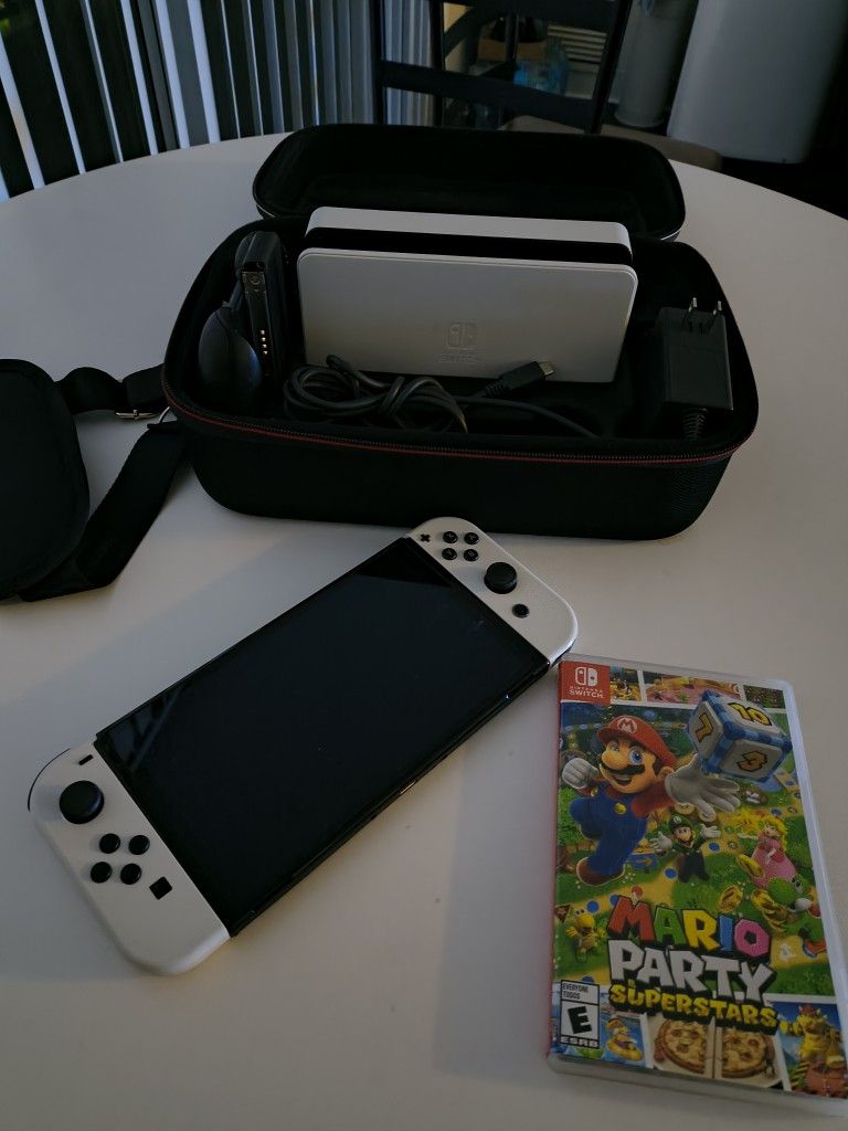 Nintendo Switch OLED