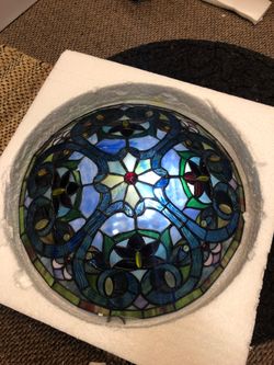 Tiffany style flush cracking lamp