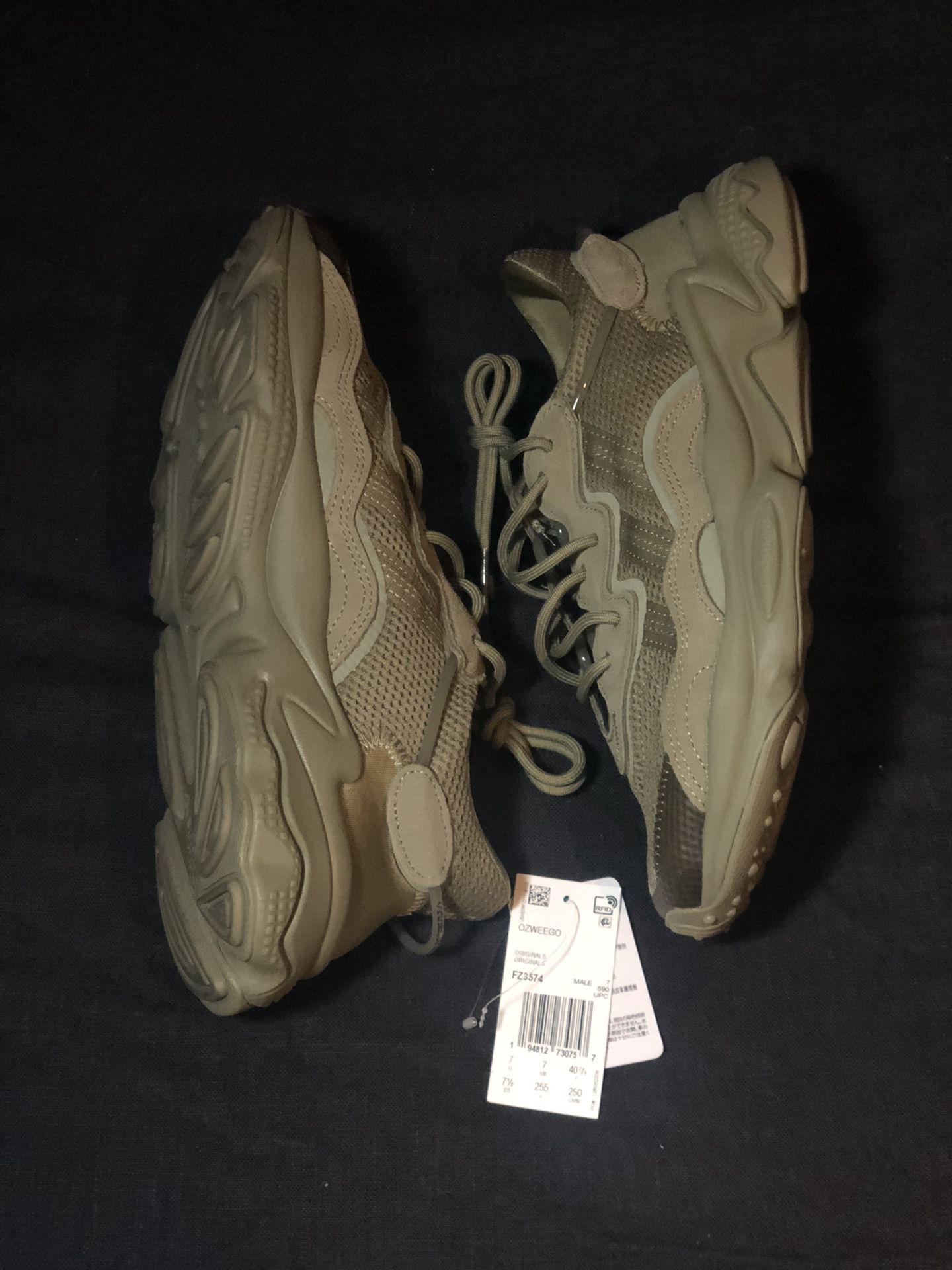 Ozweego “Cargo” 7/12 in Men’s Used