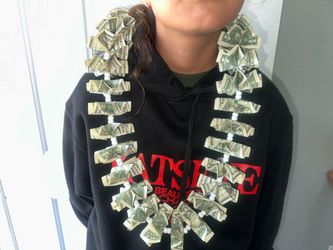 Graduation money  lei