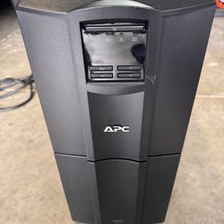 APC Smart-UPS 2200