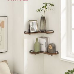 Set Of Two Corner Shelves 