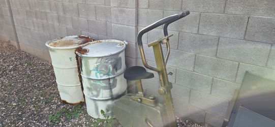 3 Free 50 Gallon Drums Empty