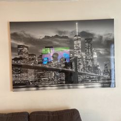 5ft X 3.5ft  Black & White City Canvas 